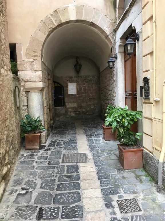 Almayer La Locanda ガエータ エクステリア 写真